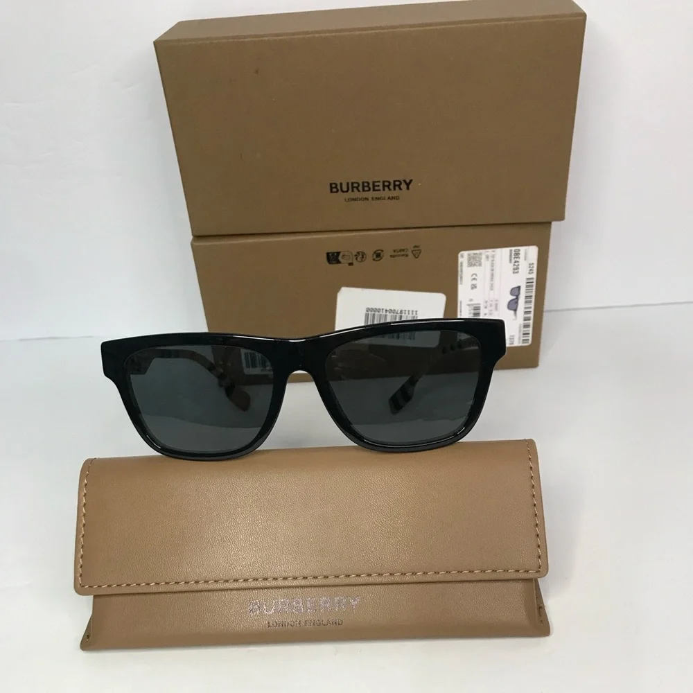BURBERRY BE4293 380687 square sunglass black on vintage check framegrey lenses.